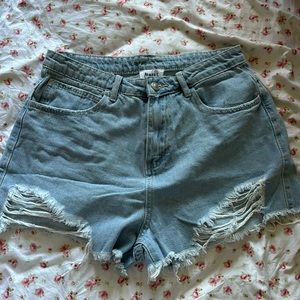 Elise Jean high waisted shorts